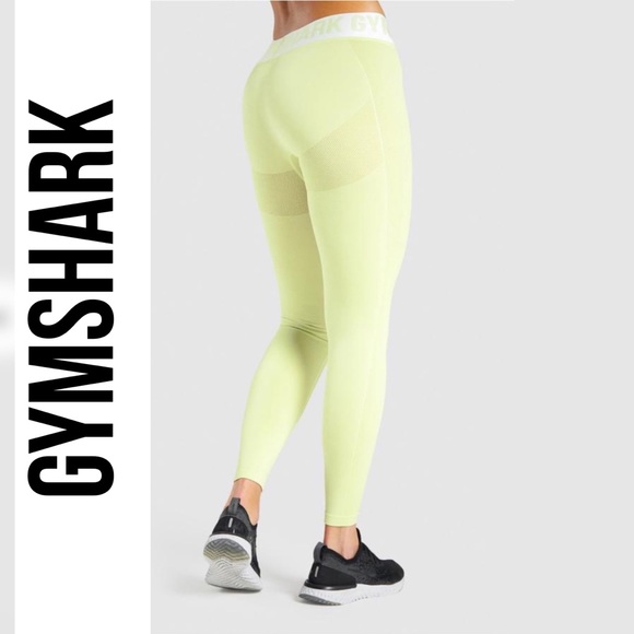 GYMSHARK LEGGINGS PISTACHIO - Picture 2 of 6